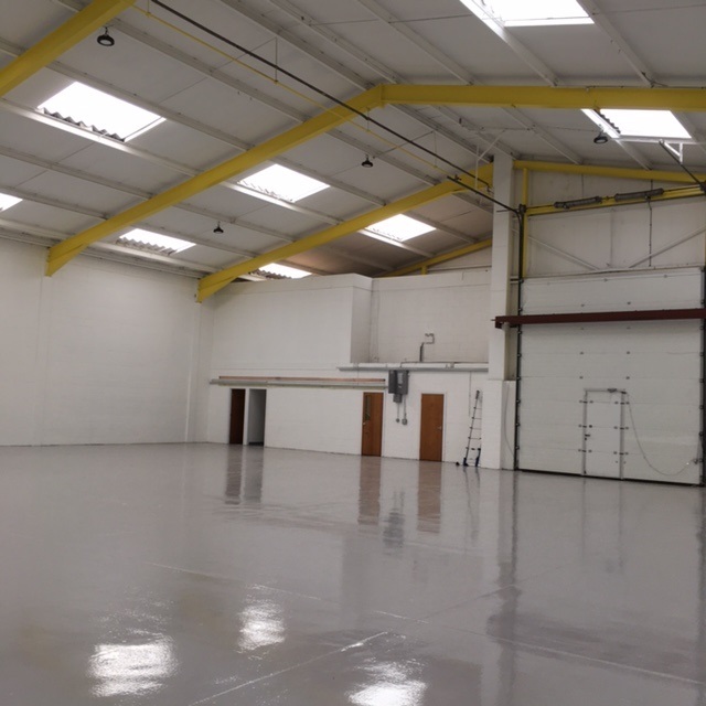 Flowcrete Flowcoat SF41 Warehouse Floor Installation & Refurbishment